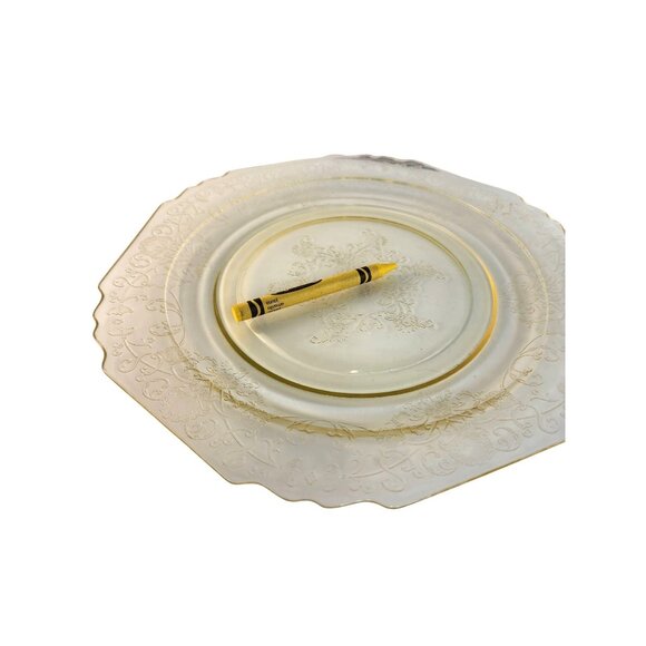 Vintage Hazel-Atlas Florentine Yellow Depression Glass Plates Set Of 2 Floral De - Picture 5 of 8